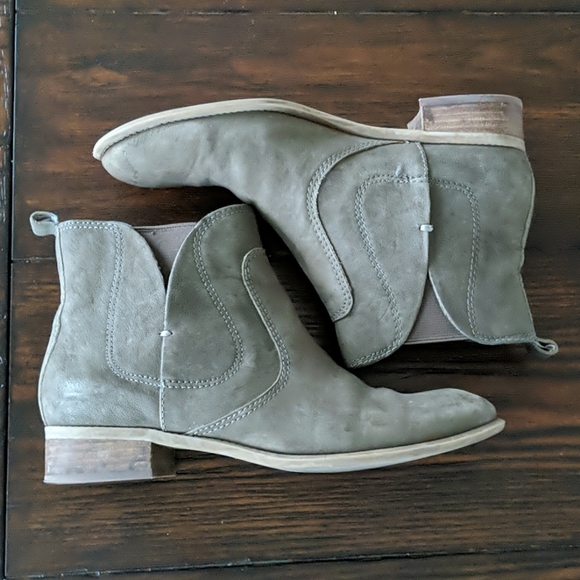 Nine West booties - Picture 1 of 6